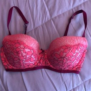 Nwot Victoria’s Secret bra